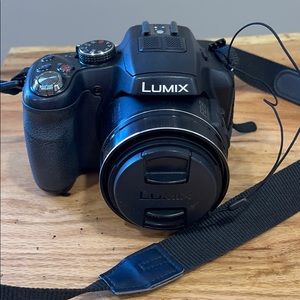 Panasonic LUMIX digital camera and camera bag